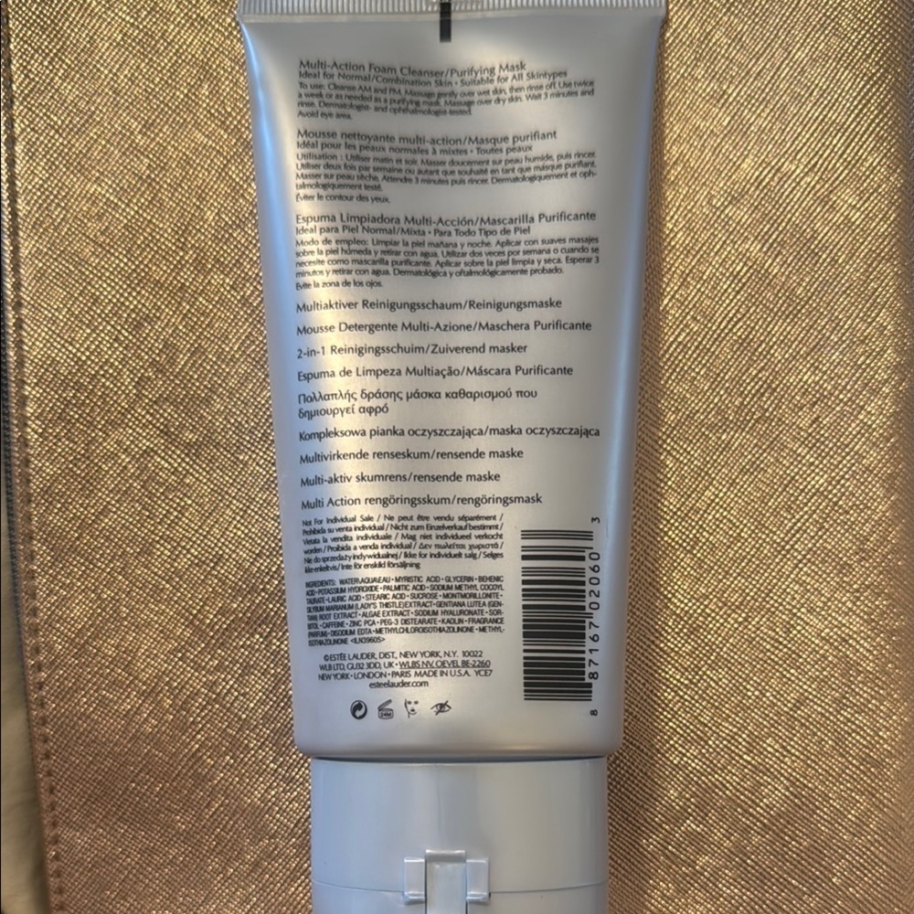 Estee Lauder Multi-Action Foam Cleanser/Clarifying Mask - Picture 2 of 9